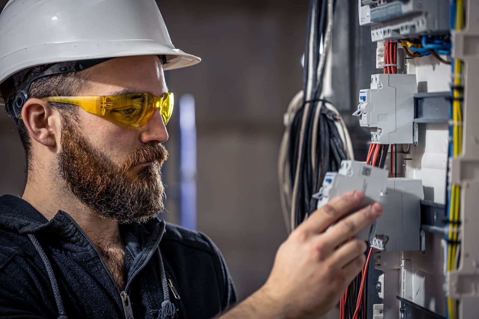 Elektriker auf Mallorca: Planung, Installation und Wartung von Elektroanlagen